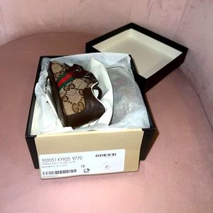 Infant gucci sneakers